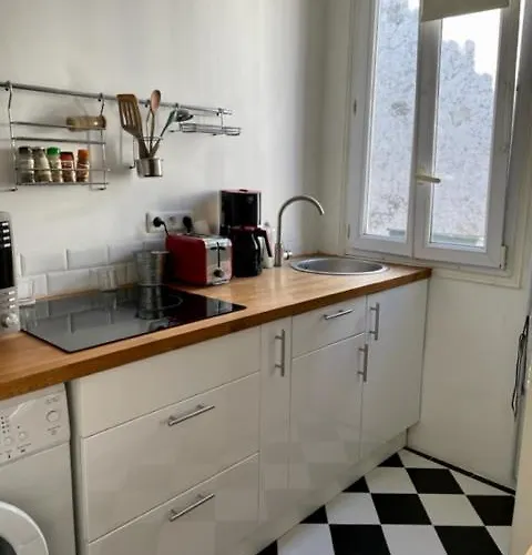 Appartement Beau Spacieux Paris
